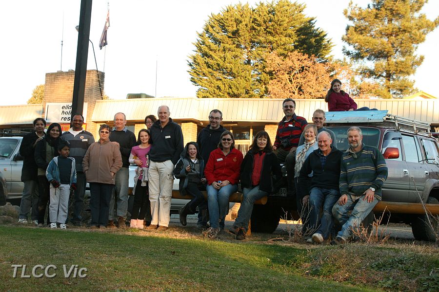 20-Farewell from the Rubicon convoy.JPG